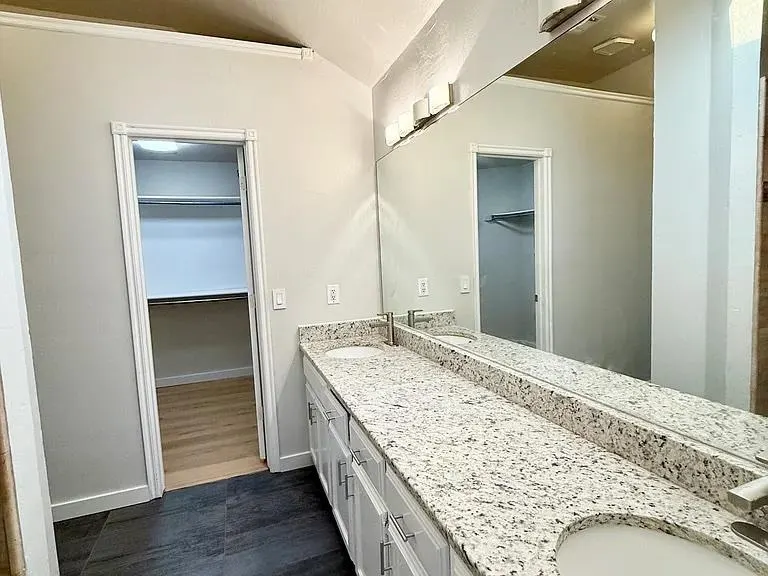 Photo 17 — 6003 Fox Run Way, Oklahoma City, OK 73142