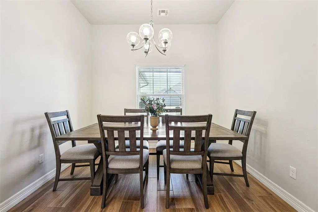 Photo 7 — 12916 Firerock Circle, Oklahoma City, OK 73142