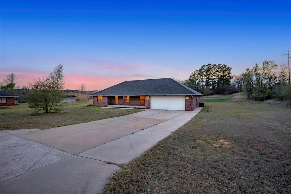Front exterior — 11300 SE 89th Street, Oklahoma City, OK 73150