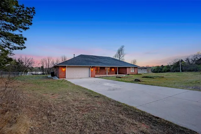 Photo 2 — 11304 SE 89th Street, Oklahoma City, OK 73150
