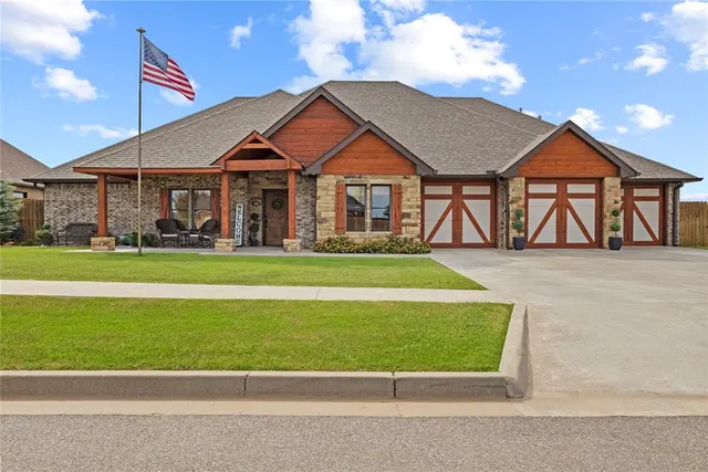 Front exterior — 3401 Hogan Drive, Weatherford, OK 73096