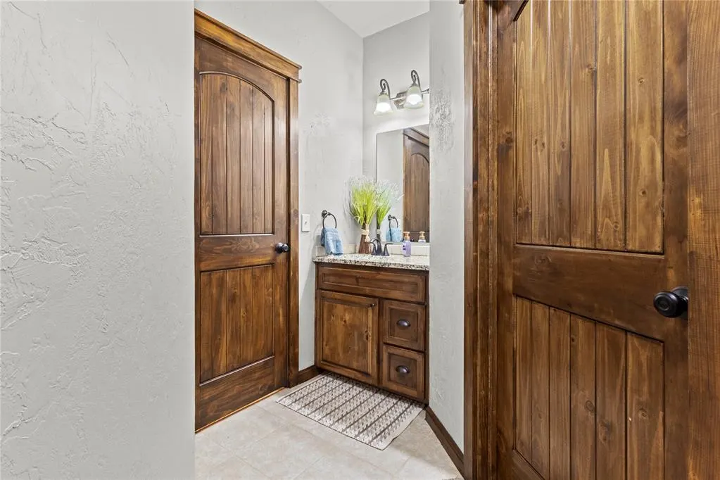 Photo 33 — 3401 Hogan Drive, Weatherford, OK 73096
