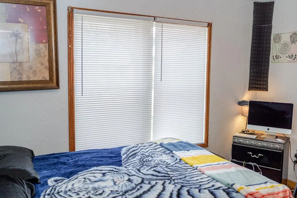 Photo 6 — 430 S 15th Street, Clinton, OK 73601