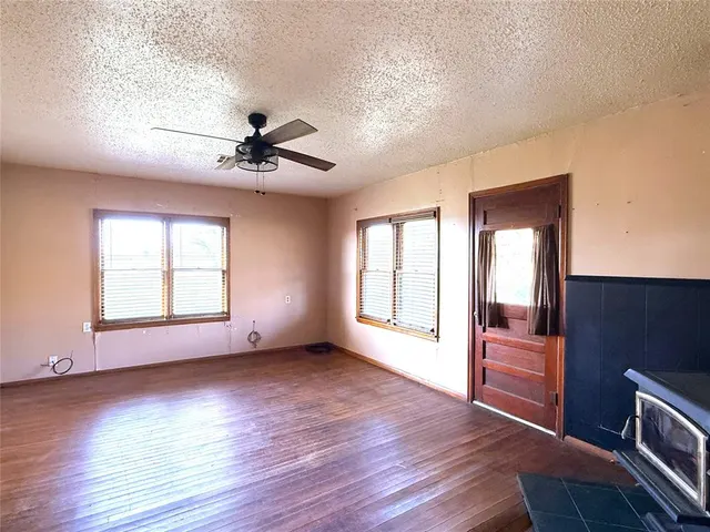 Photo 3 — 349030 E 820 Road, Stroud, OK 74079