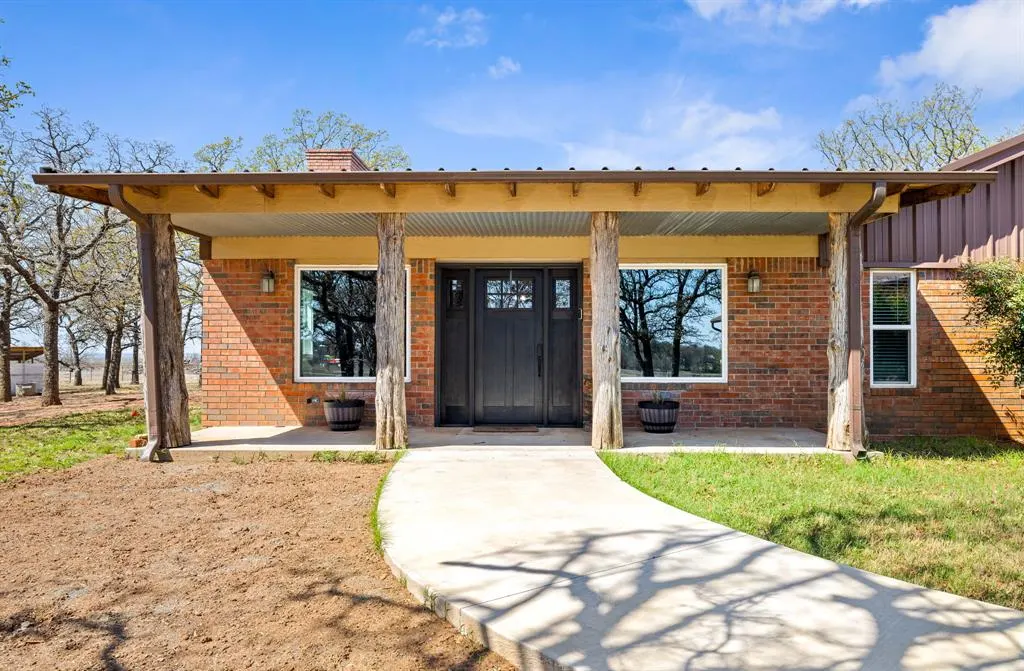 Photo 4 — 300636 State Highway 29, Foster, OK 73434