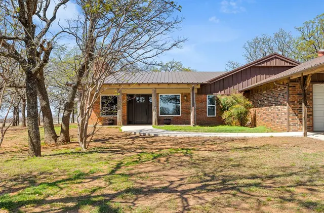 Photo 5 — 300636 State Highway 29, Foster, OK 73434
