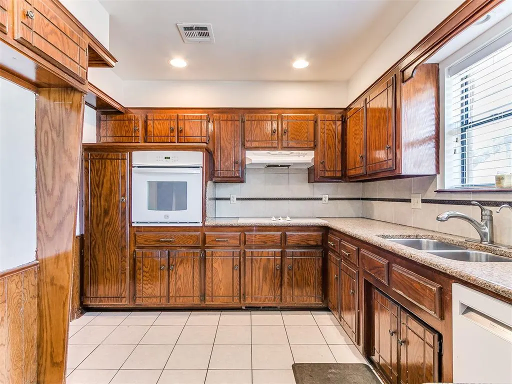 Photo 23 — 5408 Sudbury Lane, Oklahoma City, OK 73135