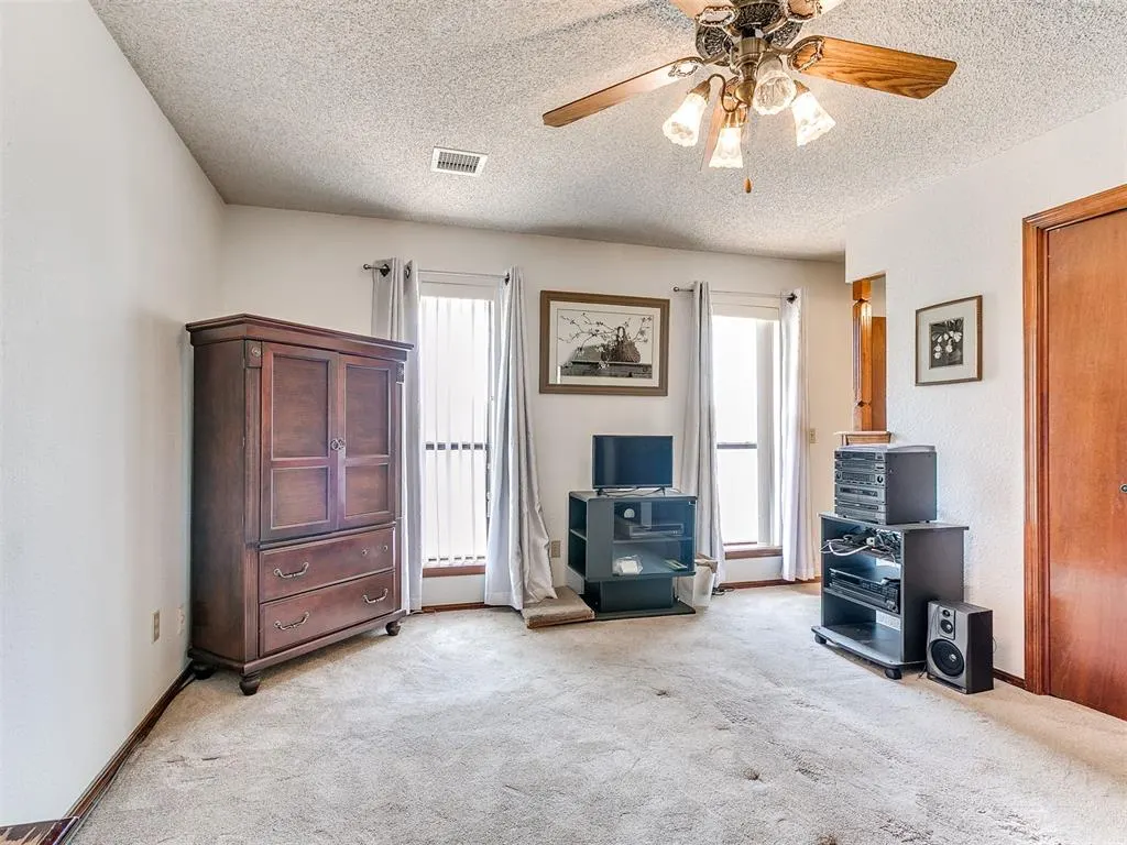 Photo 40 — 5408 Sudbury Lane, Oklahoma City, OK 73135