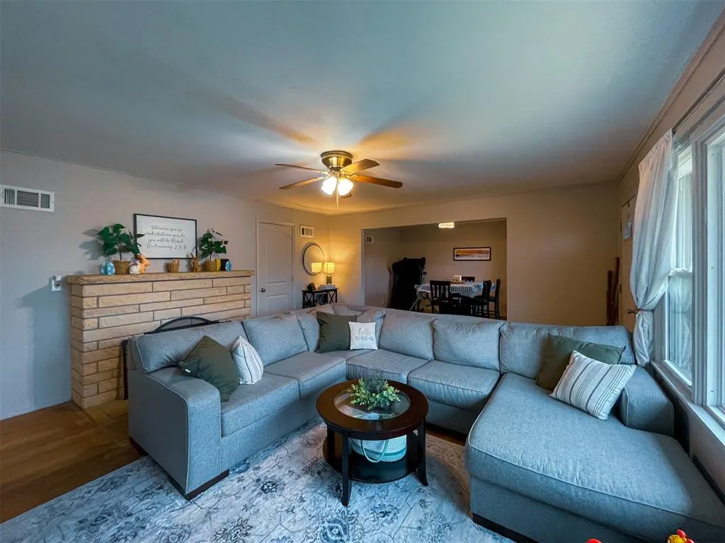 Photo 7 — 212 N 13th Street, Ponca City, OK 74601