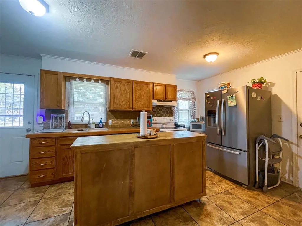 Photo 13 — 212 N 13th Street, Ponca City, OK 74601