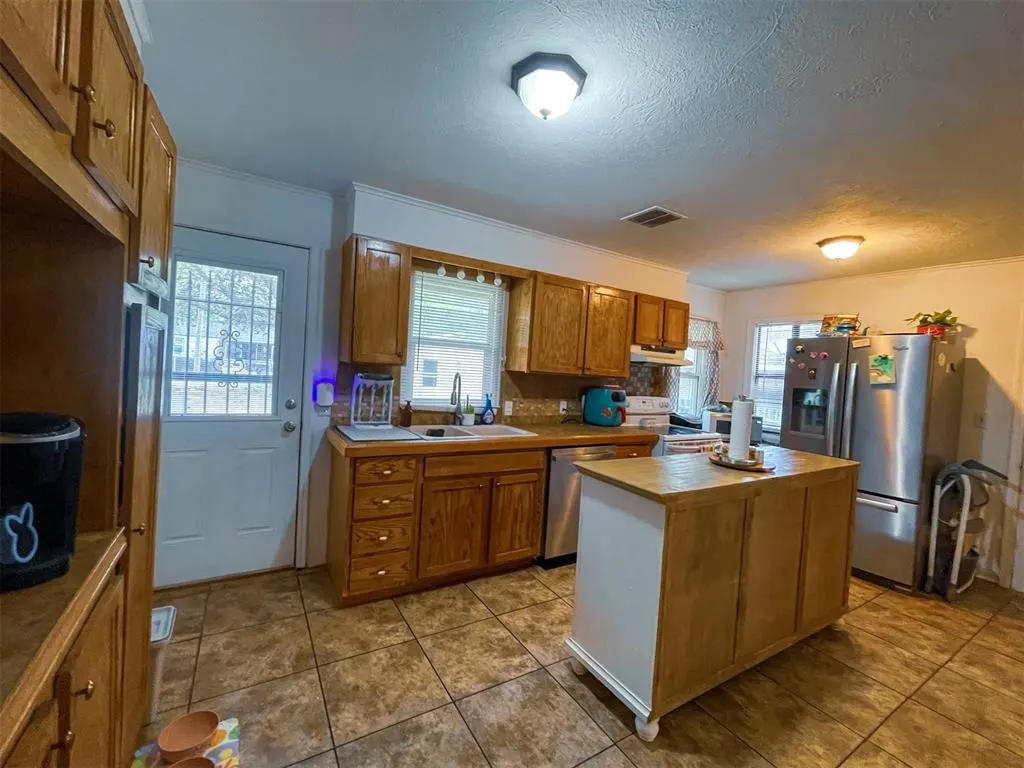 Photo 14 — 212 N 13th Street, Ponca City, OK 74601