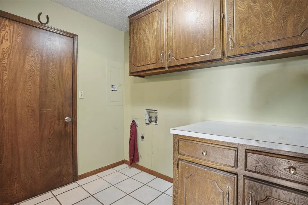 Photo 27 — 15885 S County Road 2056, Altus, OK 73521