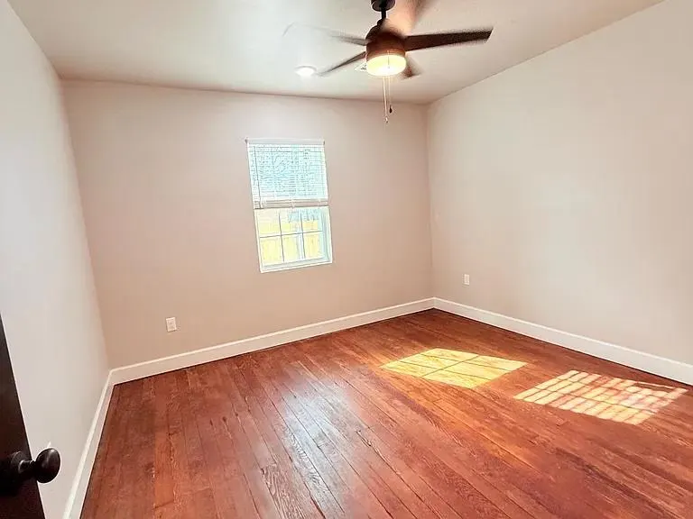 Photo 20 — 5909 NW 40th Street, Warr Acres, OK 73122