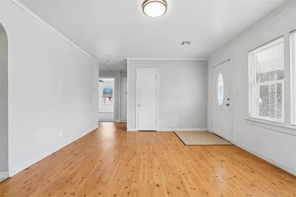 Photo 5 — 115 E Haddock Street, Norman, OK 73069