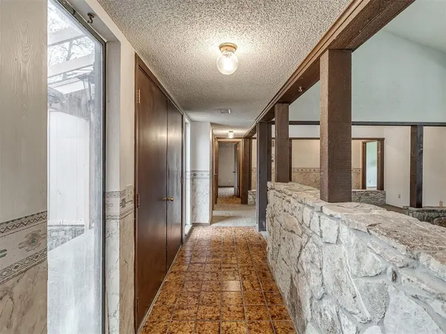 Photo 3 — 1025 Westchester Drive, Oklahoma City, OK 73114
