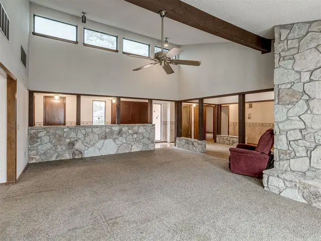 Photo 7 — 1025 Westchester Drive, Oklahoma City, OK 73114