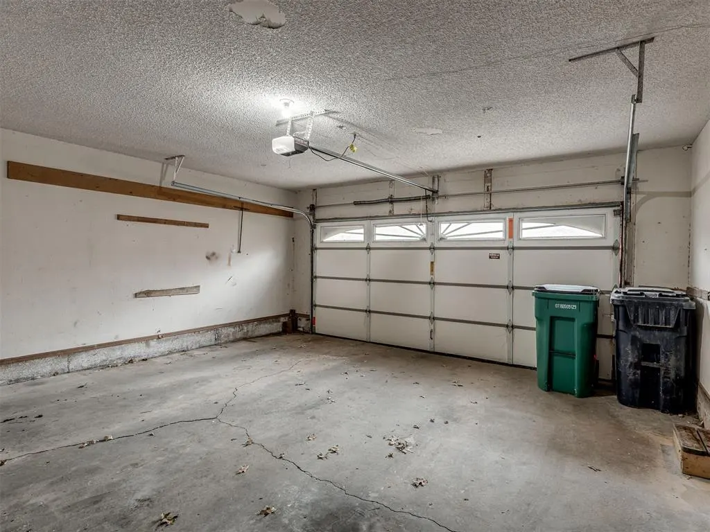 Photo 39 — 1025 Westchester Drive, Oklahoma City, OK 73114