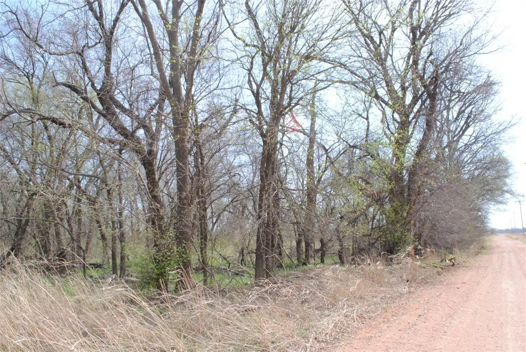 Photo 9 — N 7th Street, Guthrie, OK 73044