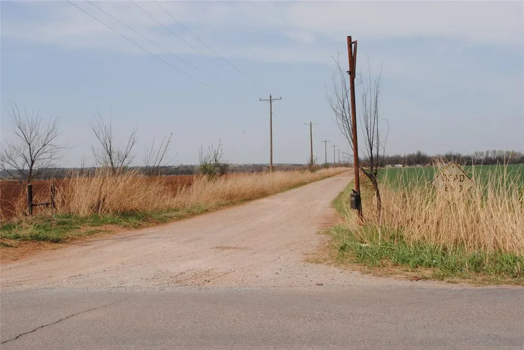 Photo 38 — N 7th Street, Guthrie, OK 73044