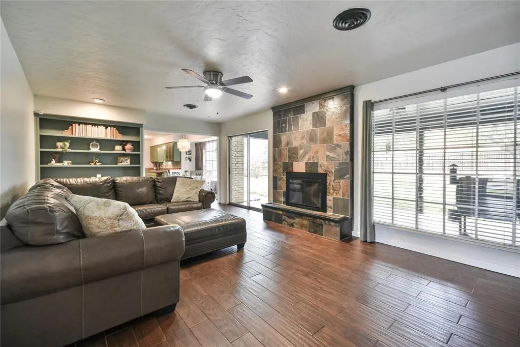 Photo 7 — 2307 W Club Road, Duncan, OK 73533