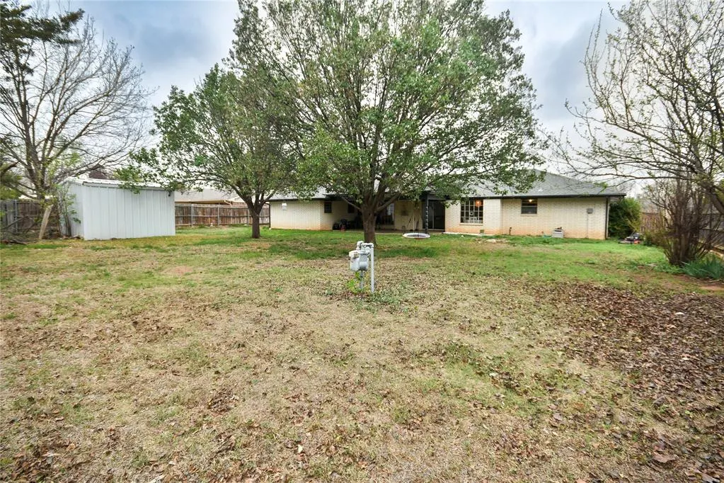 Photo 36 — 2307 W Club Road, Duncan, OK 73533