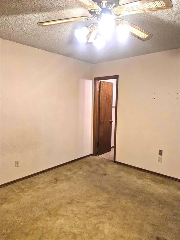 Photo 14 — 2005 Eastridge Place, Oklahoma City, OK 73141