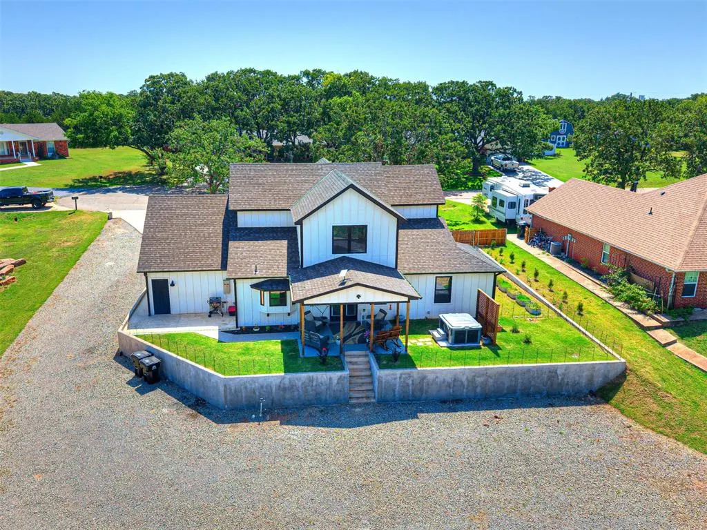 Photo 11 — 123 Key Drive, Wellston, OK 74881
