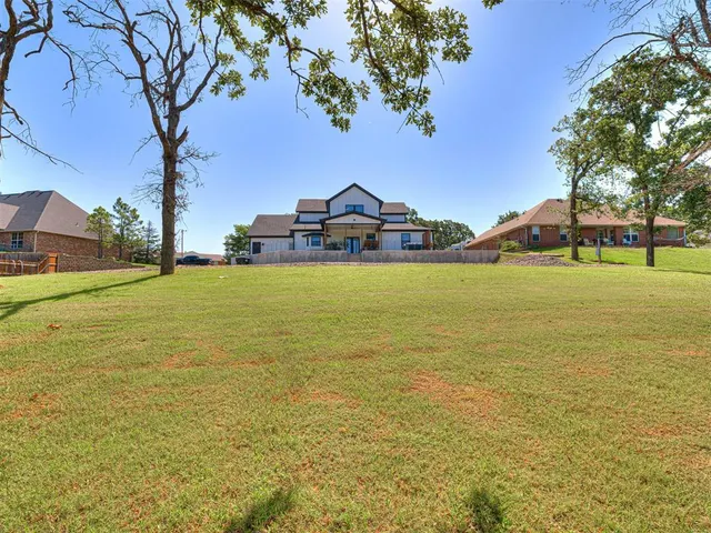 Photo 2 — 123 Key Drive, Wellston, OK 74881