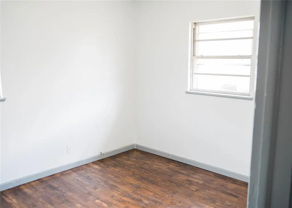 Photo 13 — 308 S Western Avenue, Dill City, OK 73641