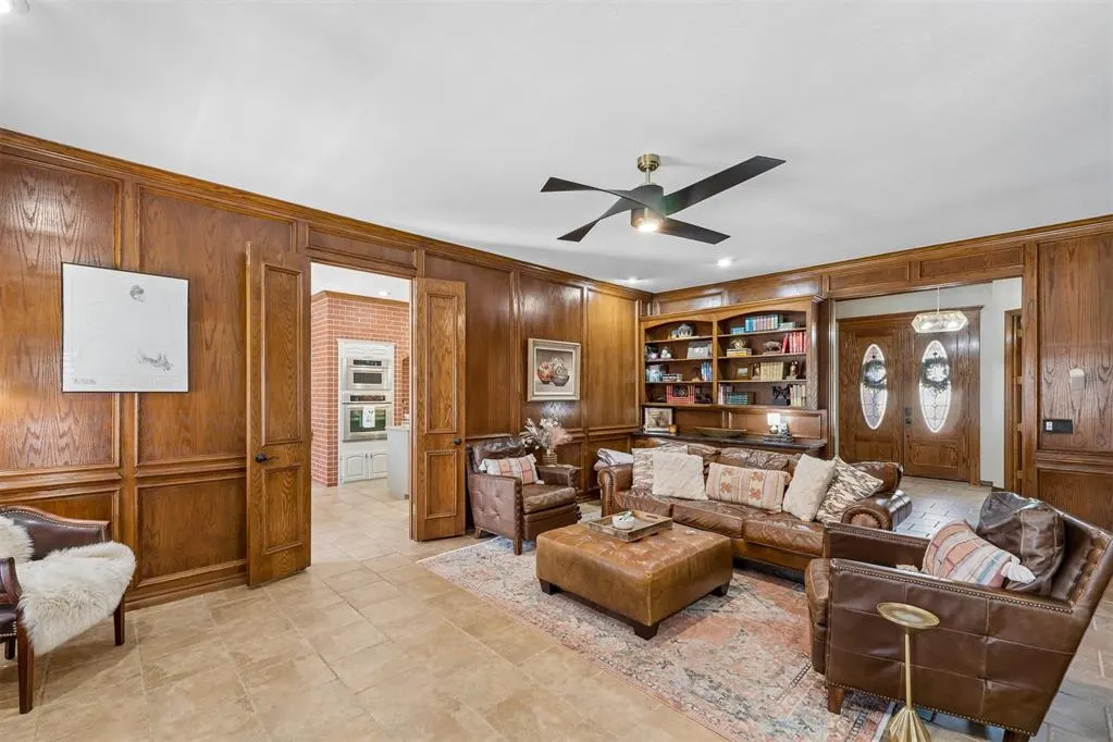 Photo 12 — 4412 Brookfield Drive, Norman, OK 73072