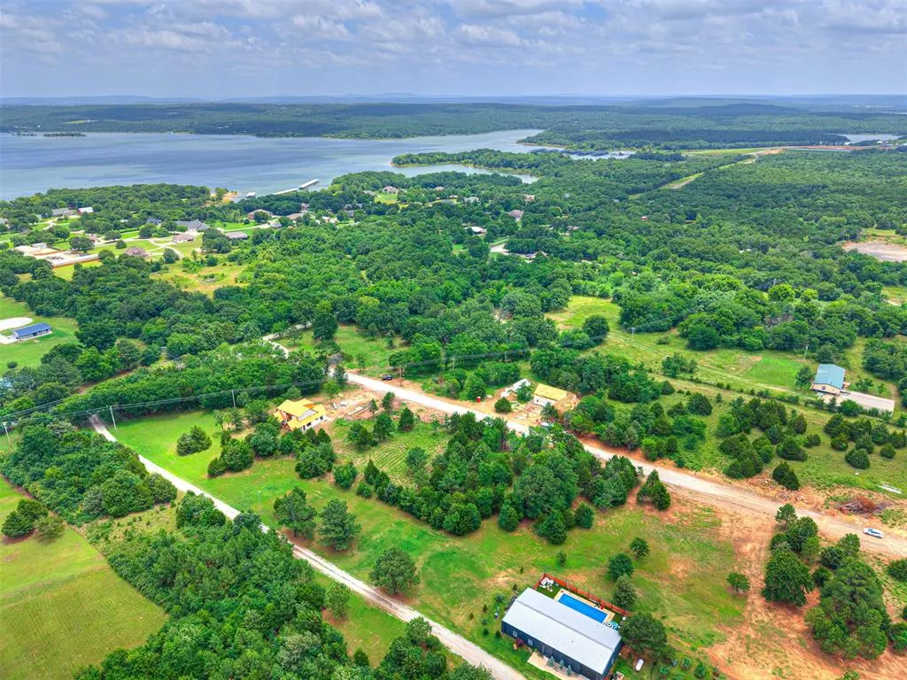 Photo 10 — 17 Emberlyn Lane, Eufaula, OK 74432