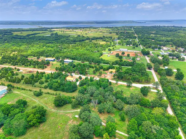 Photo 6 — 19 Emberlyn Lane, Eufaula, OK 74432