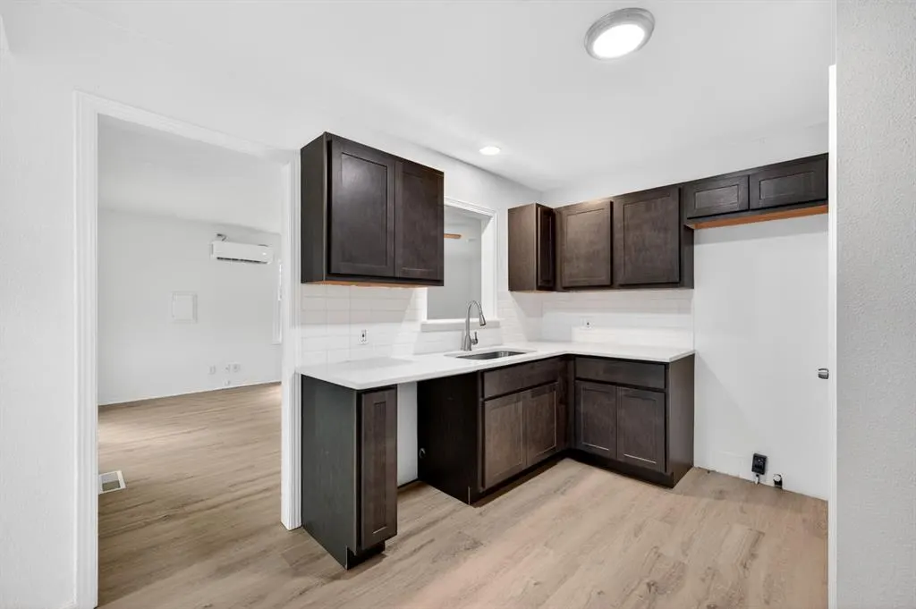 Photo 9 — 509 E Kerr Drive, Midwest City, OK 73110
