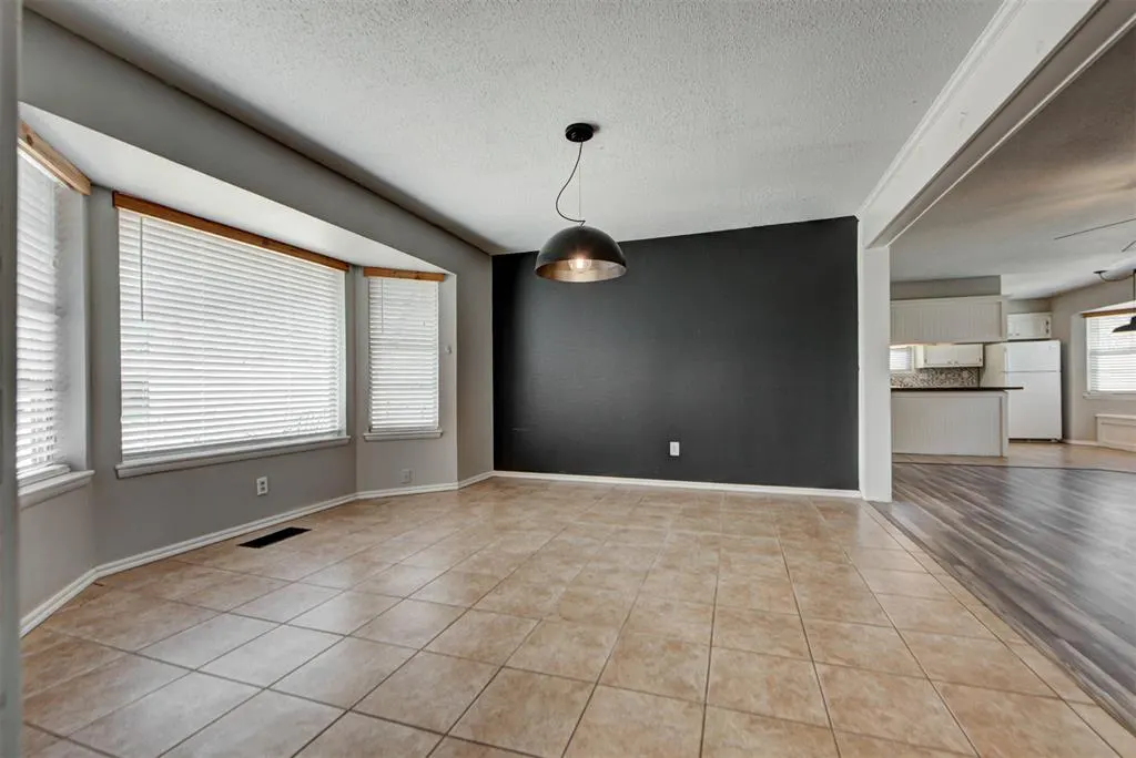 Photo 8 — 4113 NW 52nd Street, Oklahoma City, OK 73112
