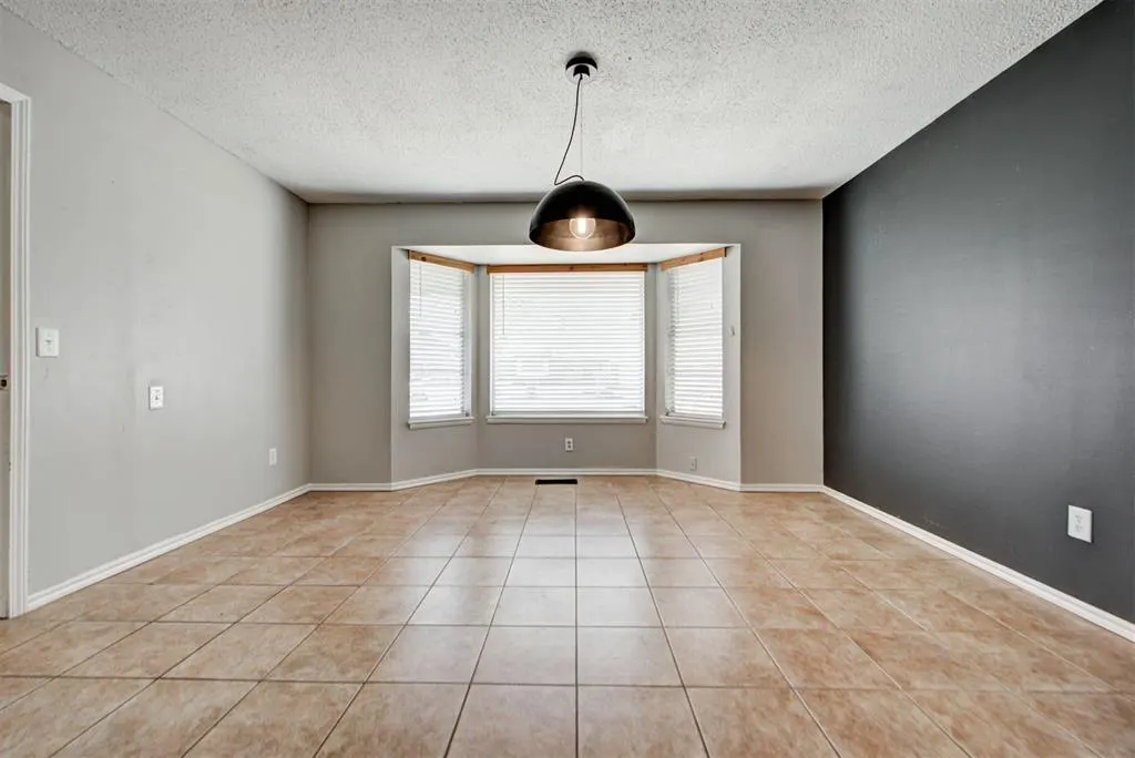 Photo 9 — 4113 NW 52nd Street, Oklahoma City, OK 73112