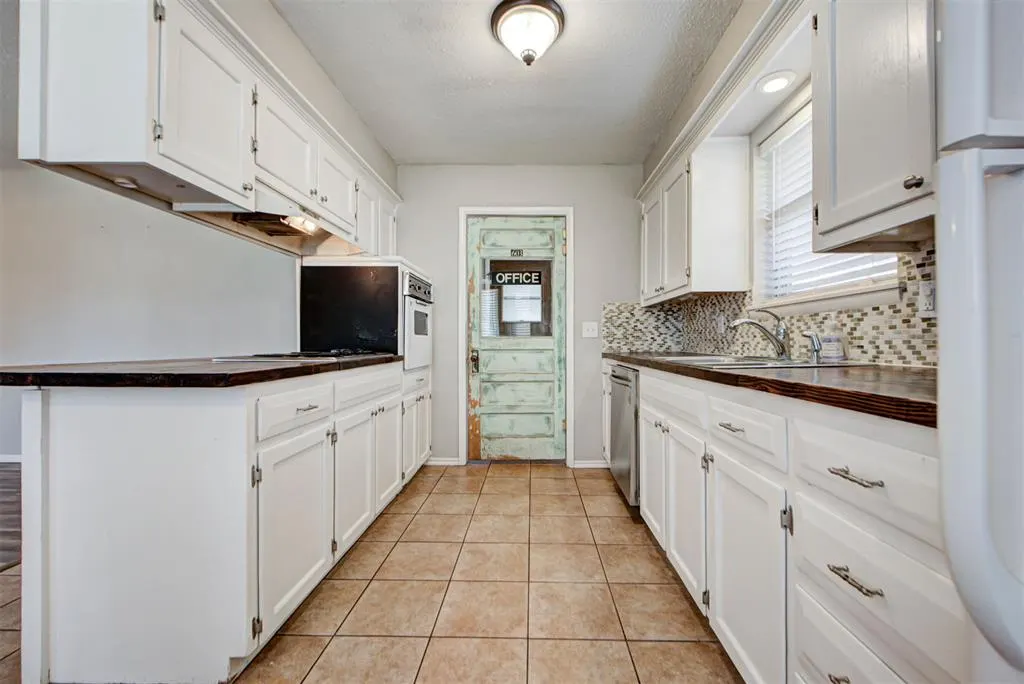 Photo 21 — 4113 NW 52nd Street, Oklahoma City, OK 73112