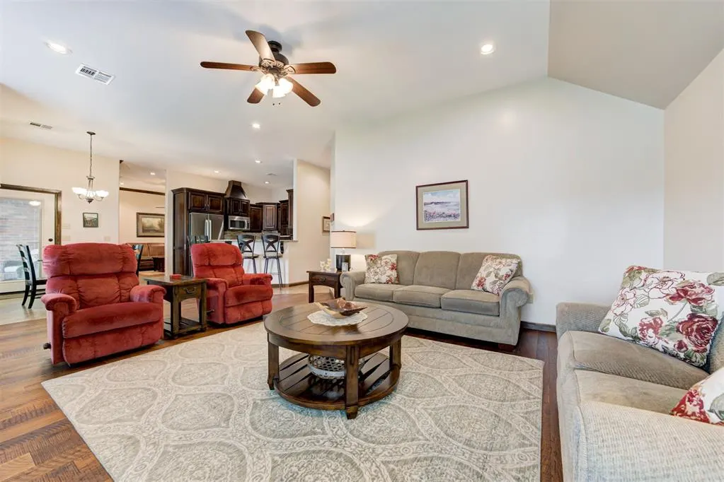 Photo 10 — 6217 Braniger Way, Oklahoma City, OK 73132