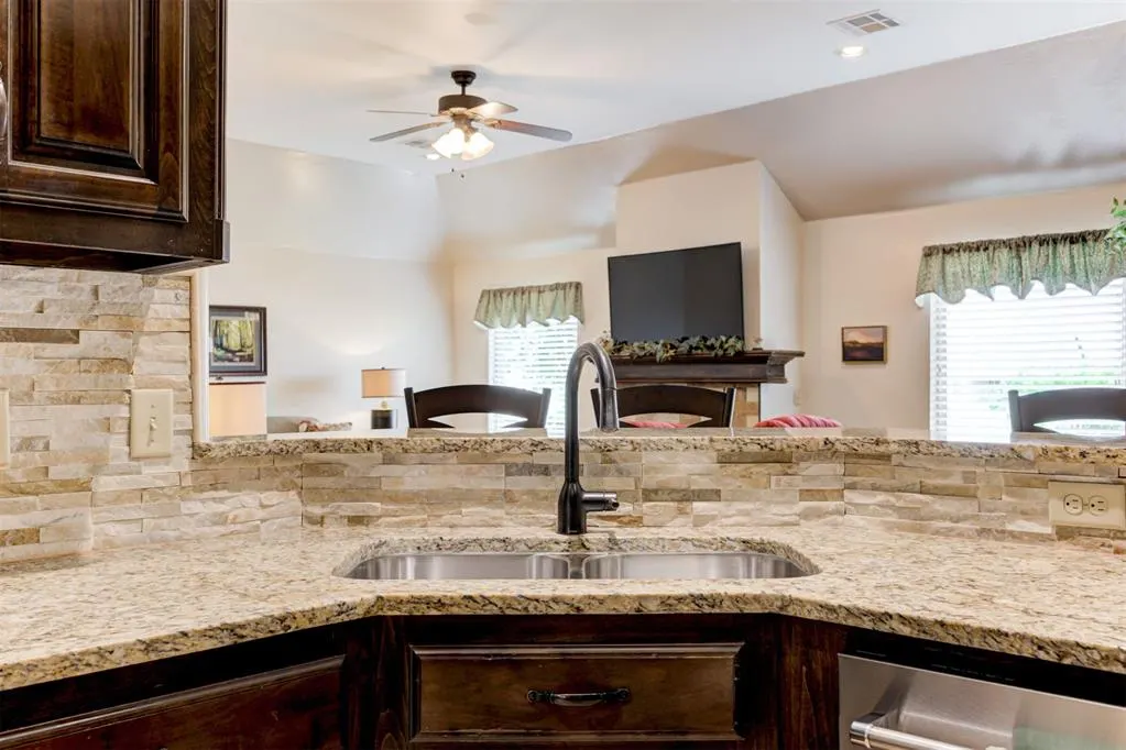 Photo 18 — 6217 Braniger Way, Oklahoma City, OK 73132