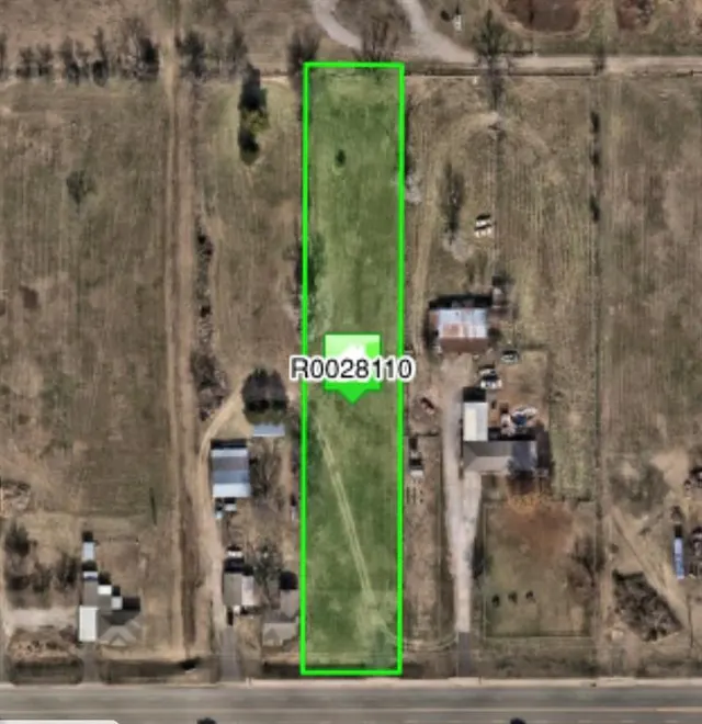 Front exterior — 4927 W Tecumseh Road, Norman, OK 73072