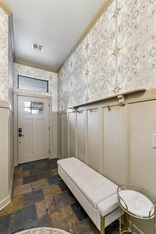 Photo 3 — 15209 Derrick Circle, Oklahoma City, OK 73170