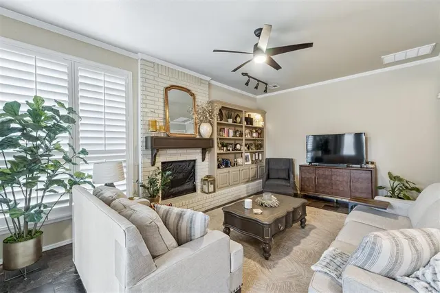 Photo 8 — 15209 Derrick Circle, Oklahoma City, OK 73170