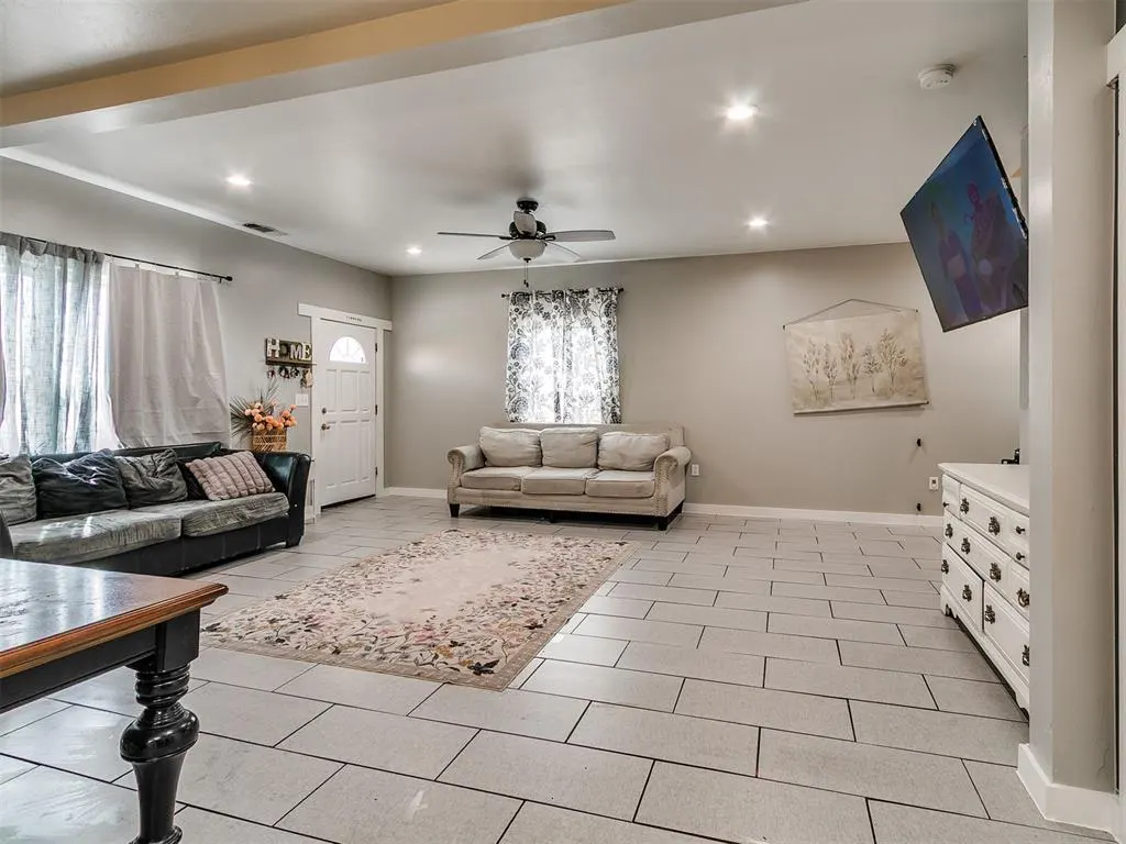 Photo 32 — 133 SW 46th Street, Oklahoma City, OK 73109