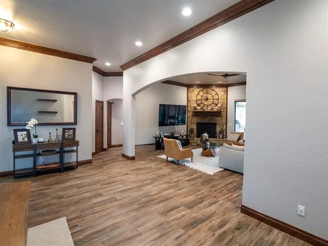 Photo 7 — 1304 Inverness Circle, Shawnee, OK 74801