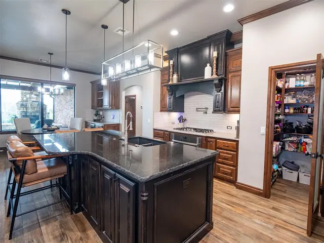 Photo 8 — 1304 Inverness Circle, Shawnee, OK 74801