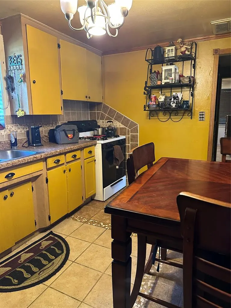 Photo 10 — 3100 Hicks Avenue, Spencer, OK 73084