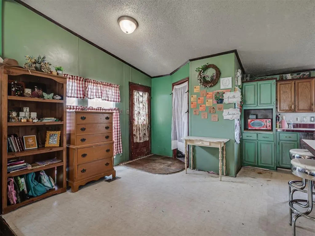 Photo 16 — 10000 E Maguire Road, Noble, OK 73068