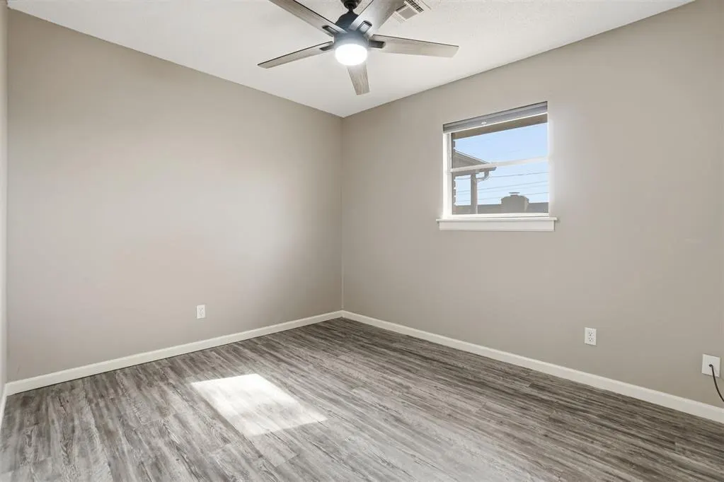 Photo 22 — 805 NW 52nd Street, Lawton, OK 73505