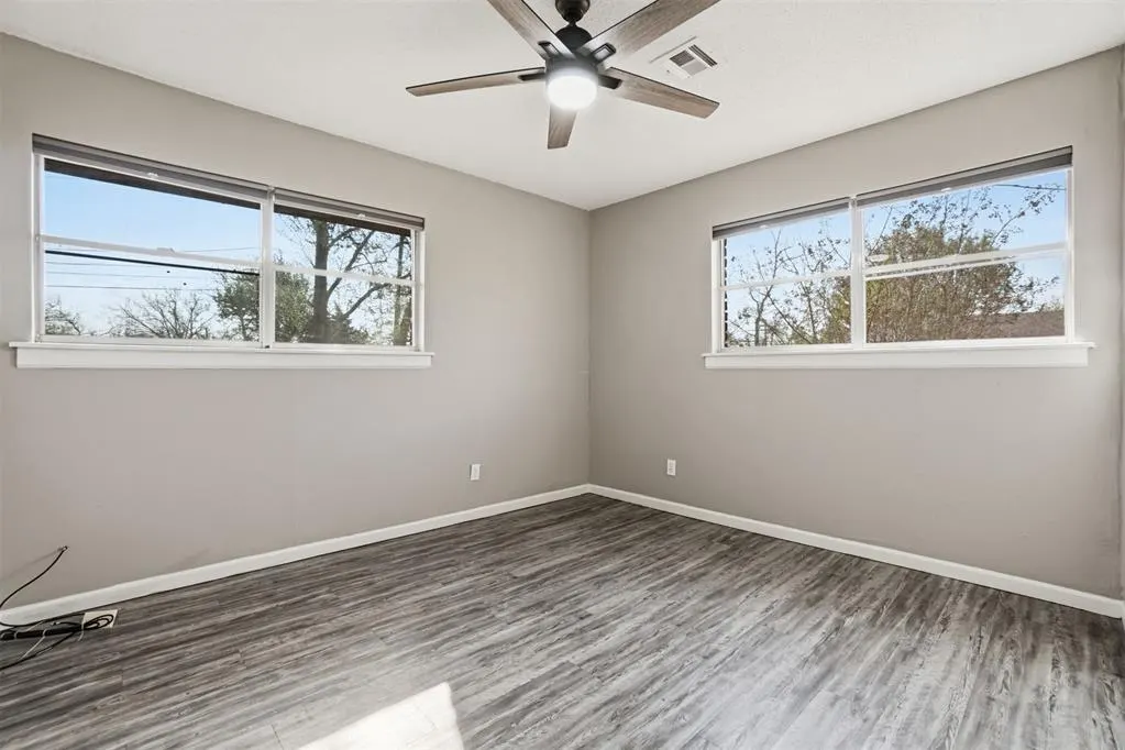Photo 26 — 805 NW 52nd Street, Lawton, OK 73505