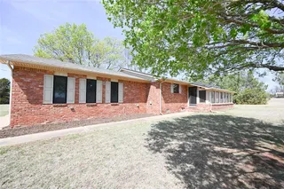 Sold home at 1608 N Pleasant Valley Road