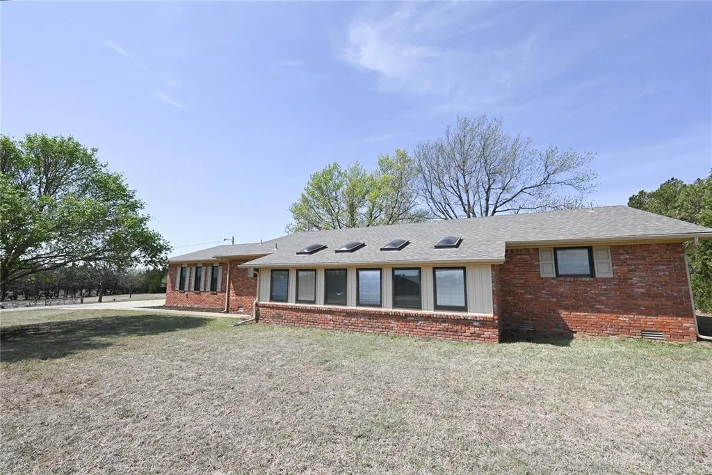 Photo 41 — 1608 N Pleasant Valley Road, Ninnekah, OK 73067